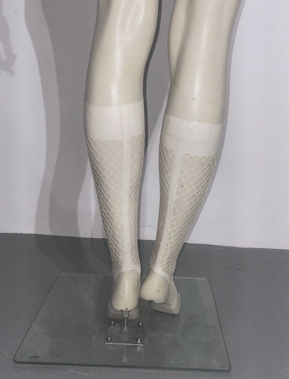 Monique Fei Knee High Fishnet Socks