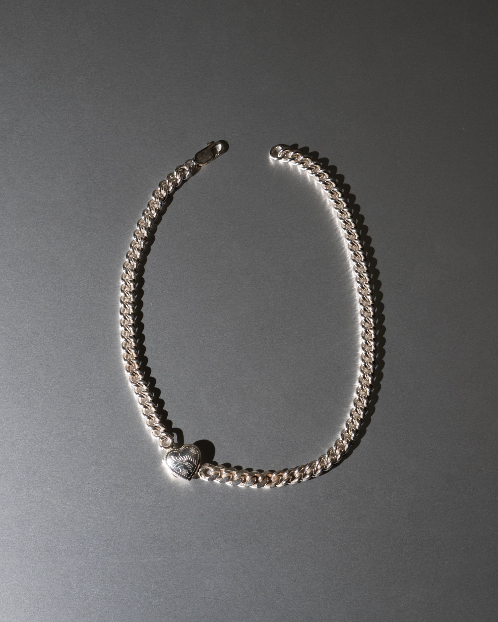 CC-Steding Heart Locket in Medium Curb Chain